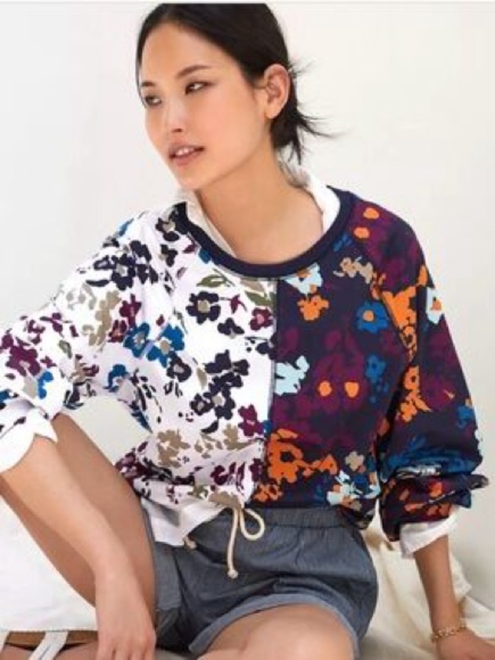 MAEVE • floral colorblock sweatshirt top pullover - Medium